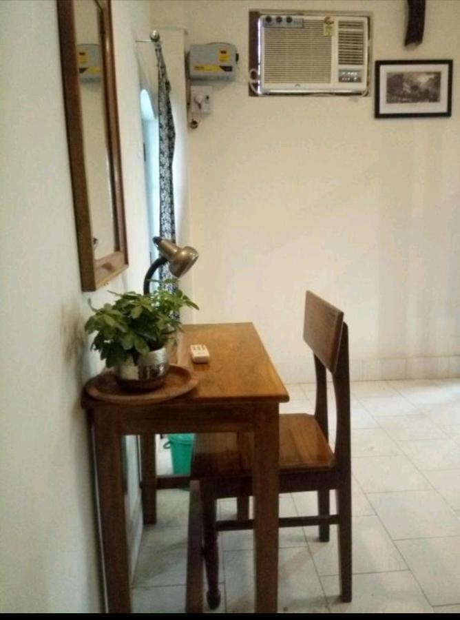 Monalisa Hostel พาราณสี ภายนอก รูปภาพ