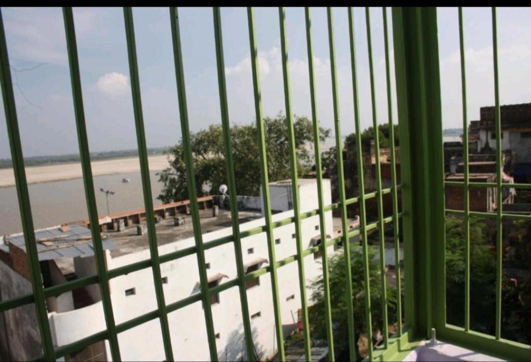 Monalisa Hostel พาราณสี ภายนอก รูปภาพ