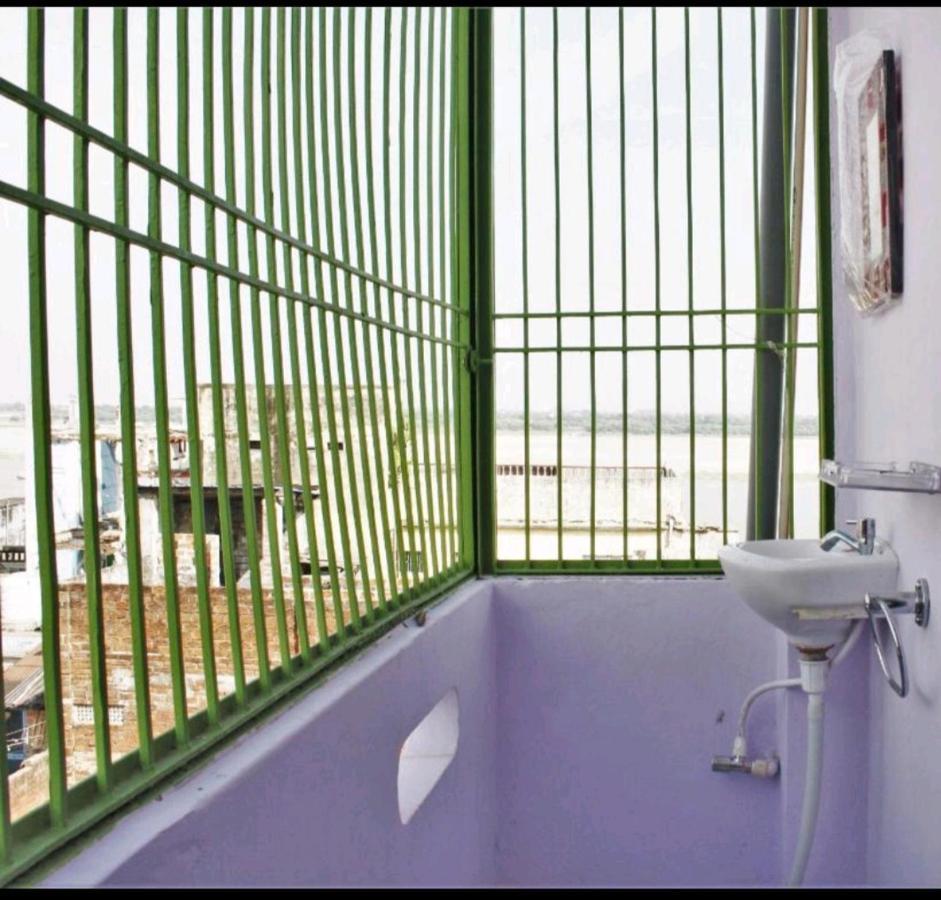 Monalisa Hostel พาราณสี ภายนอก รูปภาพ